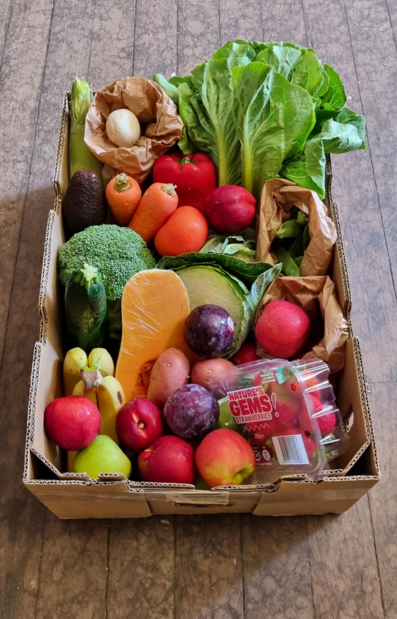 Fruit & Vegetable Box: $90 AUD